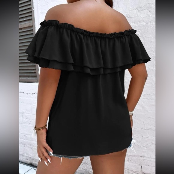 Plus black off shoulder knot front blouse - Picture 15 of 15